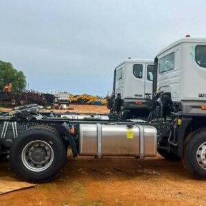 SINOTRUK HOHAN N7 (Tracteur)